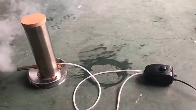 Edelstahl Kaltrauchgenerator - Elektrisch Mit Pumpe - Für Räucherofen & Grill