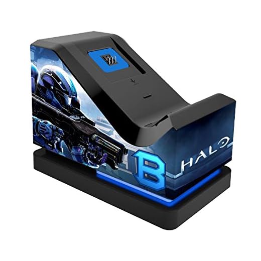 Halo 5 Guardians: Official Charging Stand (Only One Supplied Blur or Red) [UK-Import]
