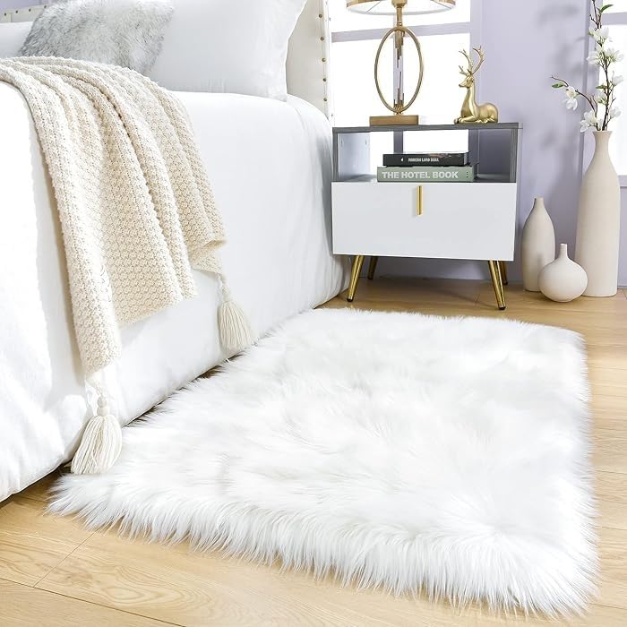 Vital Ultra-Soft Fluffy Rug Faux Sheepskin Fur Area Rug Shaggy Couch Cover Seat Cushion Furry Runner Area Rugs Soft Fluffy Carpets For Living room Size:(45x45 cm