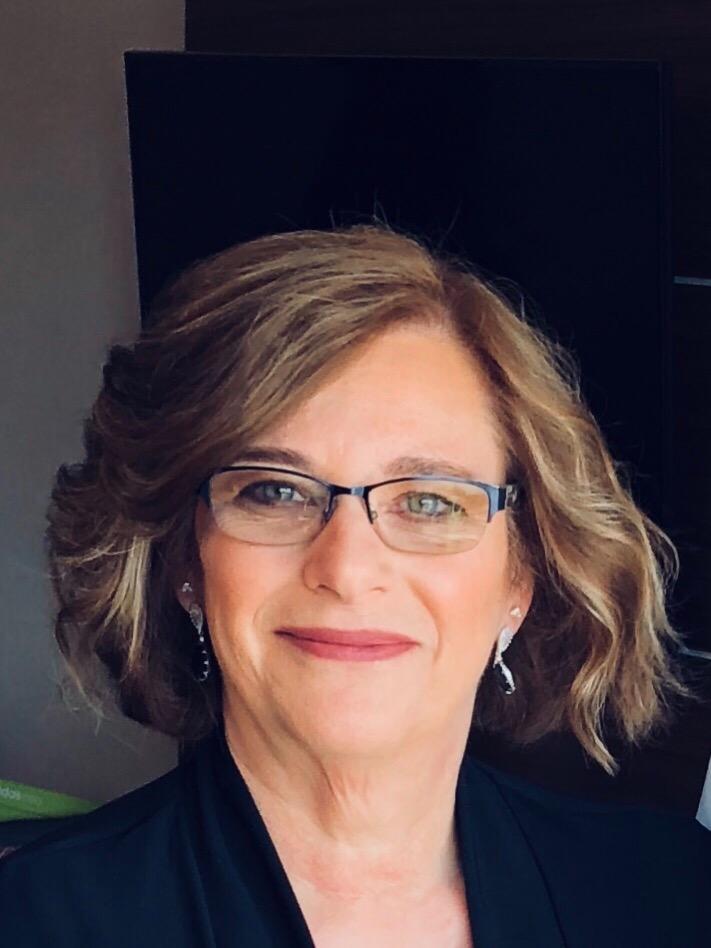 The Sewing Machine Kindle edition by Fergie, Natalie. Literature