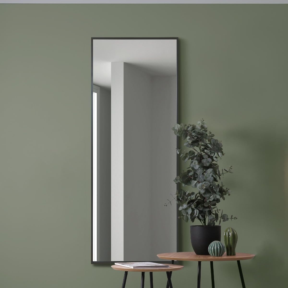 Mirroroutlet Unisex Black Aluminium Edged Wall Mirror 4Ft11 X 2Ft (150Cm X 60Cm) | : Size 1 Pack