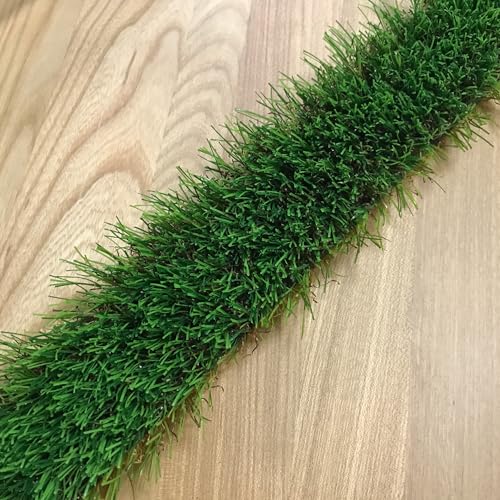 KuGuo Tira de decoración de césped artificial para interiores y exteriores, césped falso (hierba de principios de verano, ancho 2 pulgadas x largo 11 pies)