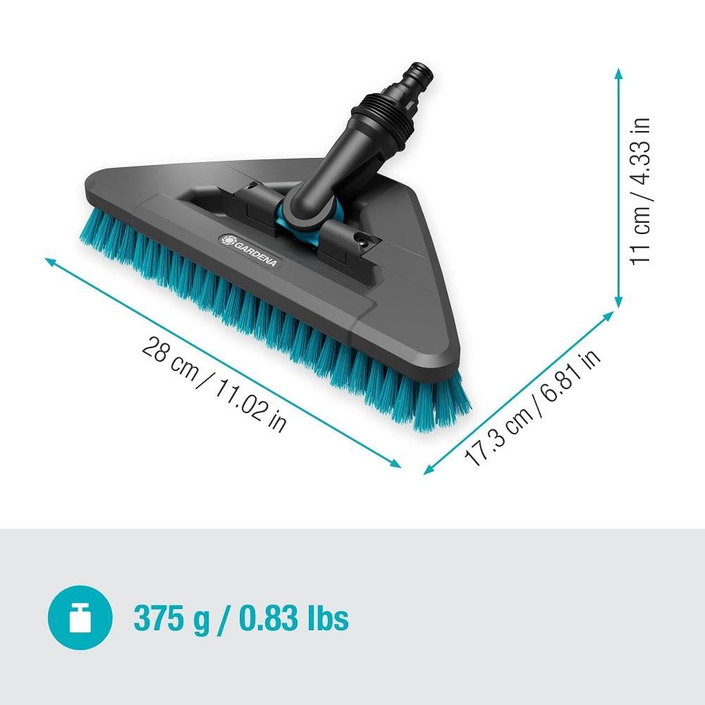 Gardena Idrospazzola Cleansystem hard flex: spazzola per pulire superfici robuste, triangolare, setole dure, orientabile, da collegare al manico Cleansystem, per grandi superfici (18814-20)