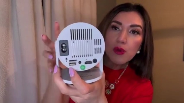 Amazon.com: Chicdaze Mini Projector Portable Projector with Dual
