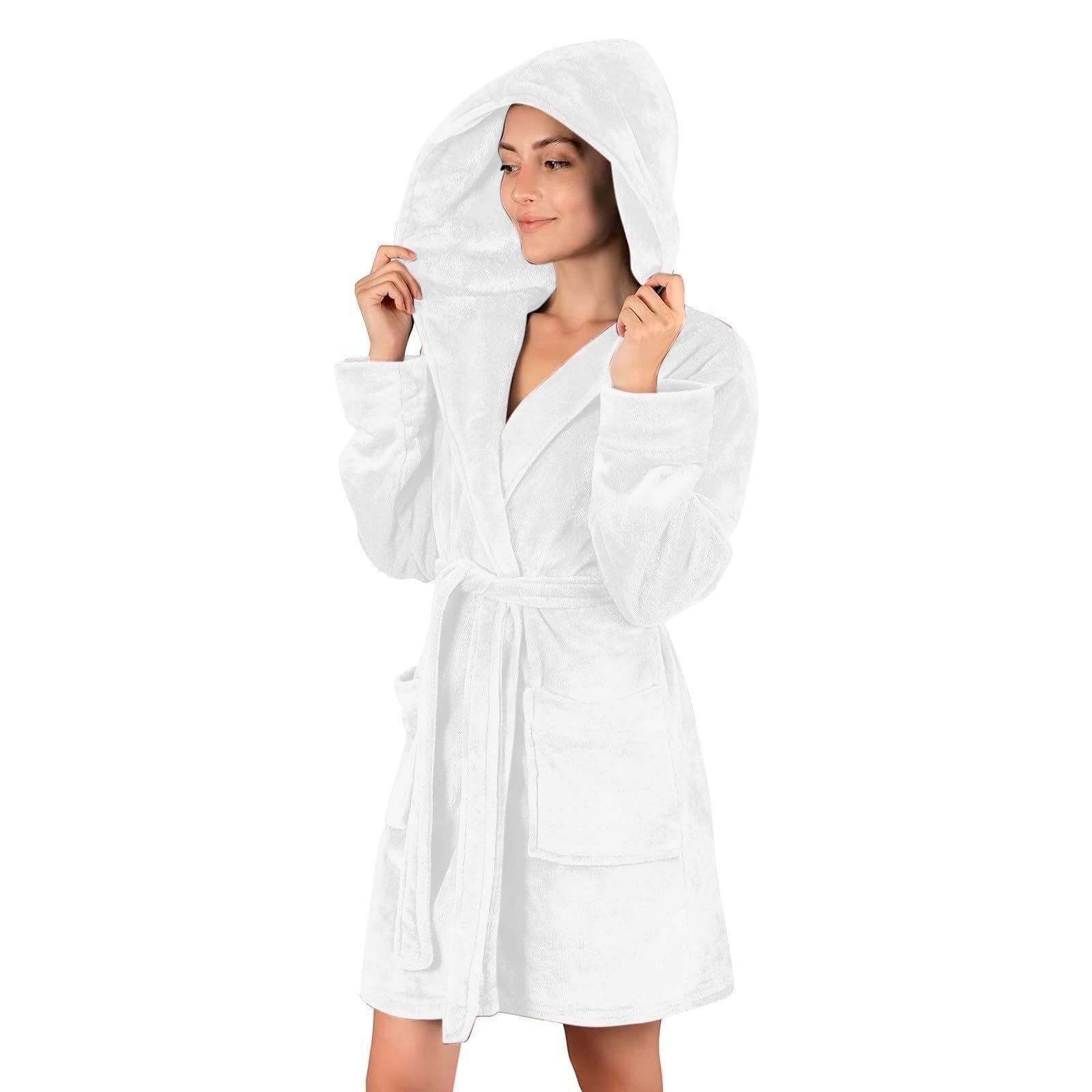 Accappatoio soffice di media lunghezza con cappuccio in pile da donna