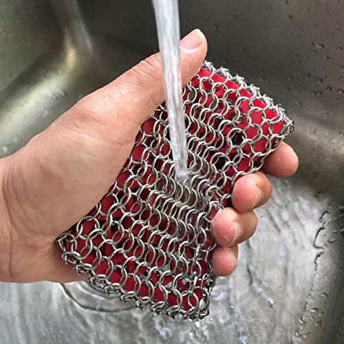 Cast Iron Skillet Cleaner, 316 Stainless Steel Chainmail Scrubber with Silicone Insert for Cast Iron, Grill, Pie Pan, Casserole Dishes - Image 3