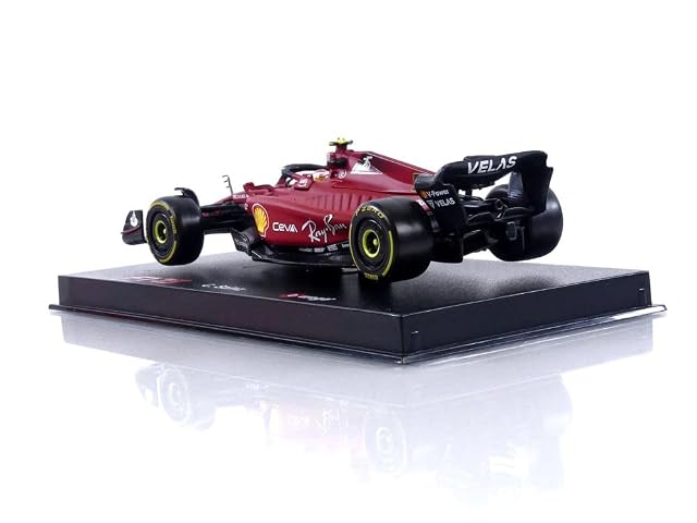 Foto 3 de 5 de Bburago -BBURAGO-1/43 Ferrari-SF 2022 Fórmula 1-con Casco #Sainz-Nouveaute FA 2022-Coche Miniatura…