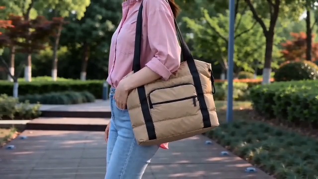 Bolso Tote Acolchado Ligero para Mujer miniatura 7