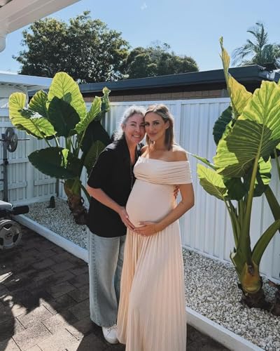 Ouyisha Off Shoulder Maternity Dress for Photoshoot Women’s Pleated Baby Shower Dress Long Summer Formal Pregnancy Gowns4