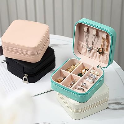 CATERPLAN® Necessaire Mini Porta Joias Portátil Estojo Com Zíper (cores sortidas, Nude, Verde Claro ou Preta)   CATERPLAN® Necessaire Mini Porta Joias Portátil Estojo Com Zíper (cores sortidas, Nude, Verde Claro ou Preta)