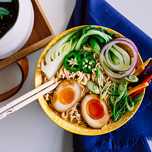 Snapdragon Vietnamese Pho Soup Bowl And Tokyo-Style Chicken Ramen Cups | Rich Broth With Authentic Flavors | Satisfy Your Craving | 2.2 (Pack Of 12) #TOP4