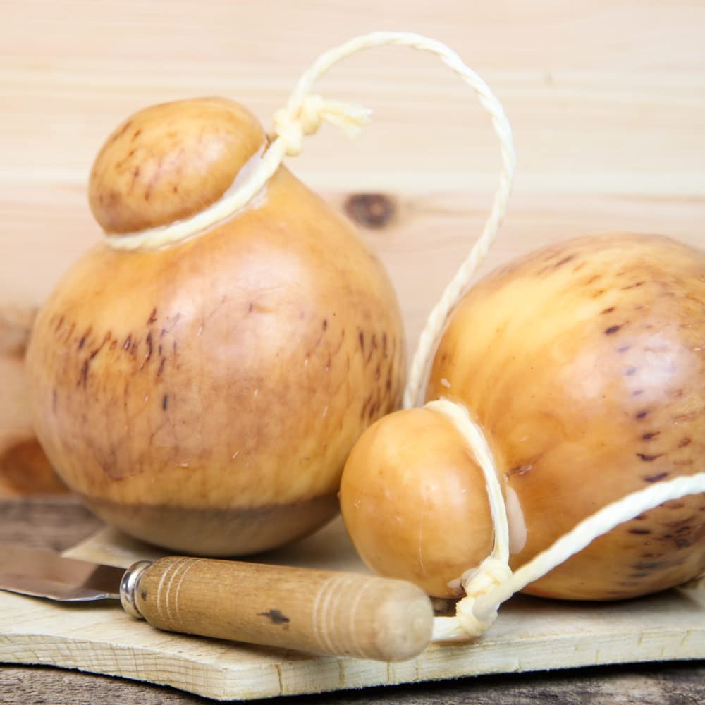 La Cigolina - Provolone Ahumado, Provolone Mezzaluna Dulce y Provolone Mezzaluna Picante