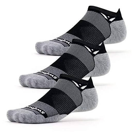 Swiftwick MAXUS ZERO Tab Running Socks