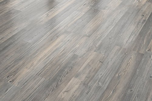 Preisvergleich Produktbild FLOOR24 Laminat 2-Stab Seekiefer grau Struktur 7 mm