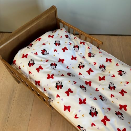 Parure de lit Minnie Mouse pour illuminer les nuits de votre enfant - 4