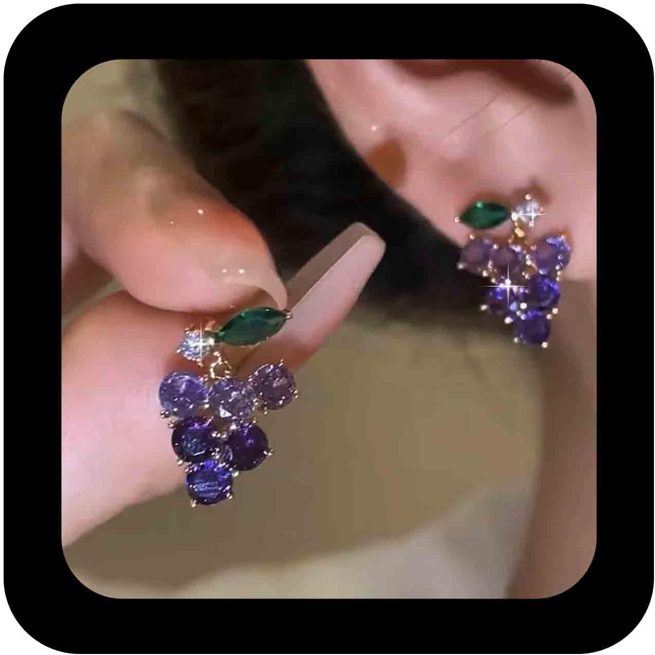 Andelaisi Boho Grape Drop Earrings Vintage Creative Grape Earrings Grapes Fruit Dangle Earring Lovely 3D Fruit Cute Earring for Women