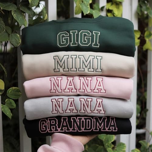 IZI POD Personalized Mama Embroidered Sweatshirt, Mama On Middle and Kidnames On Sleeve Shirt, Personalized Sleeve Embroidered Sweatshirt, Custom Gift for Mom, Gift for Mother's Day