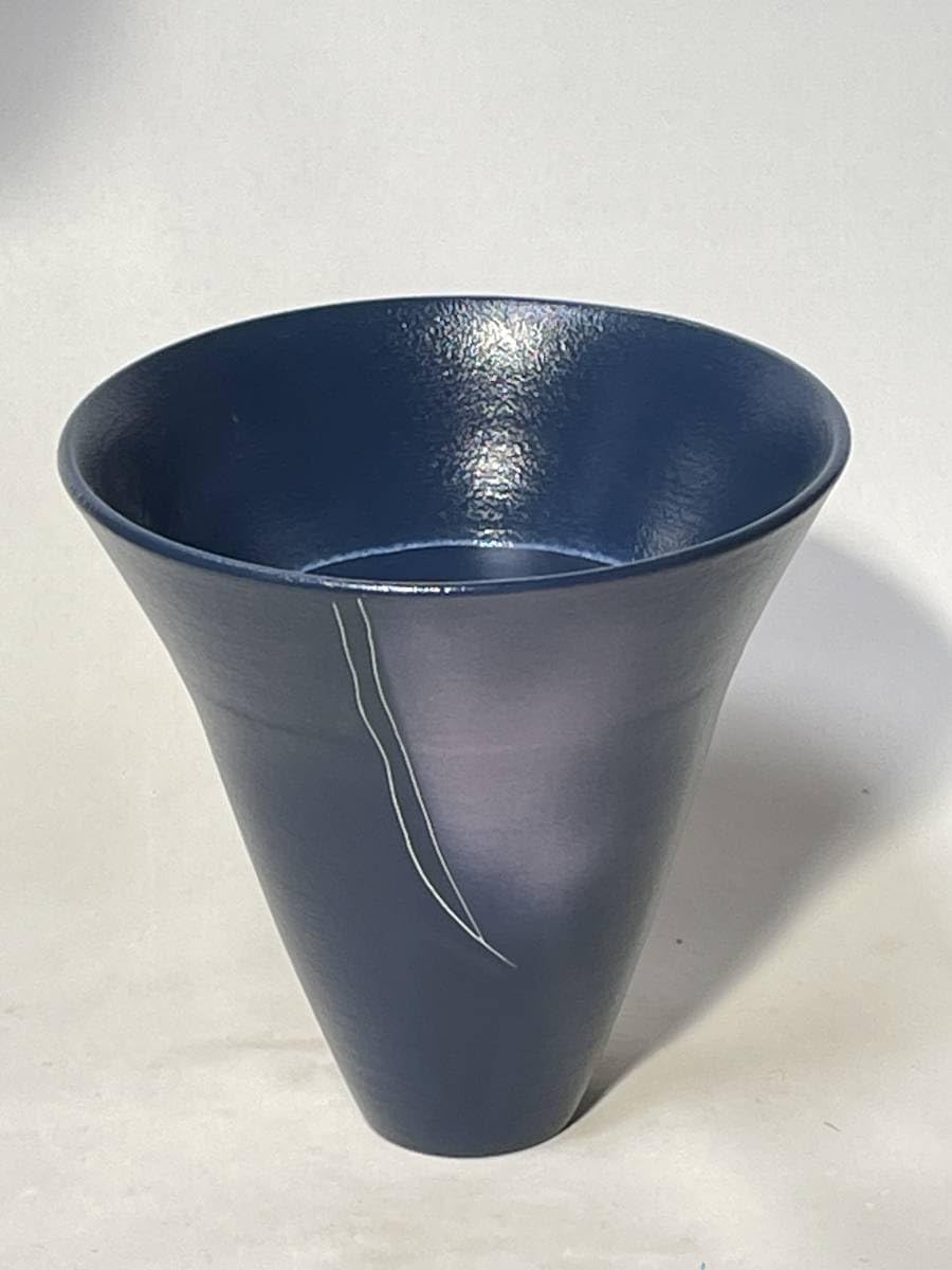 ガラス製　楕円形ハワイアンブルー池坊花器　49cm 夏をイメージした自由花 ブルーのガラス花器を使って Summer-inspired 花瓶・フラワースタンド