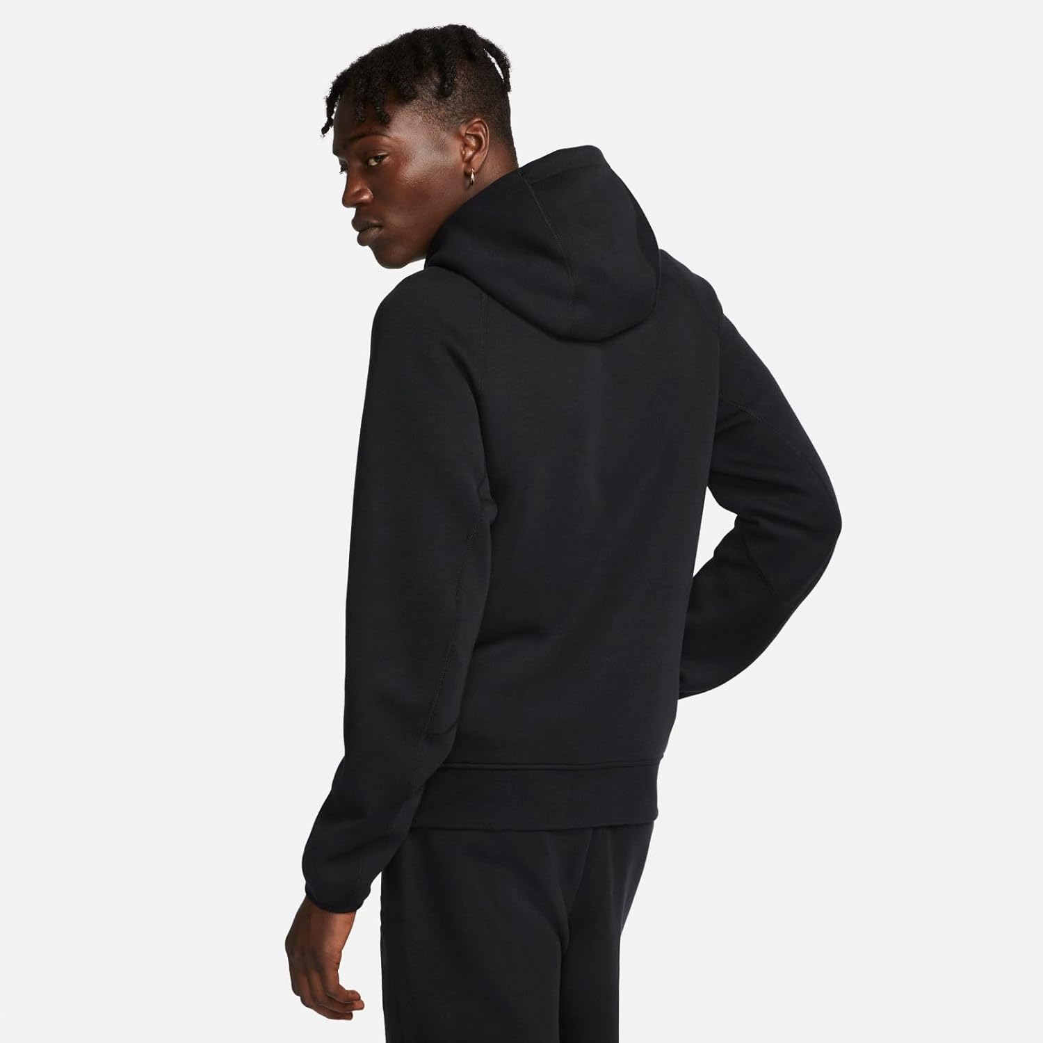Nike Sportswear Tech Fleece Men's Pullover Hoodie - Image 3