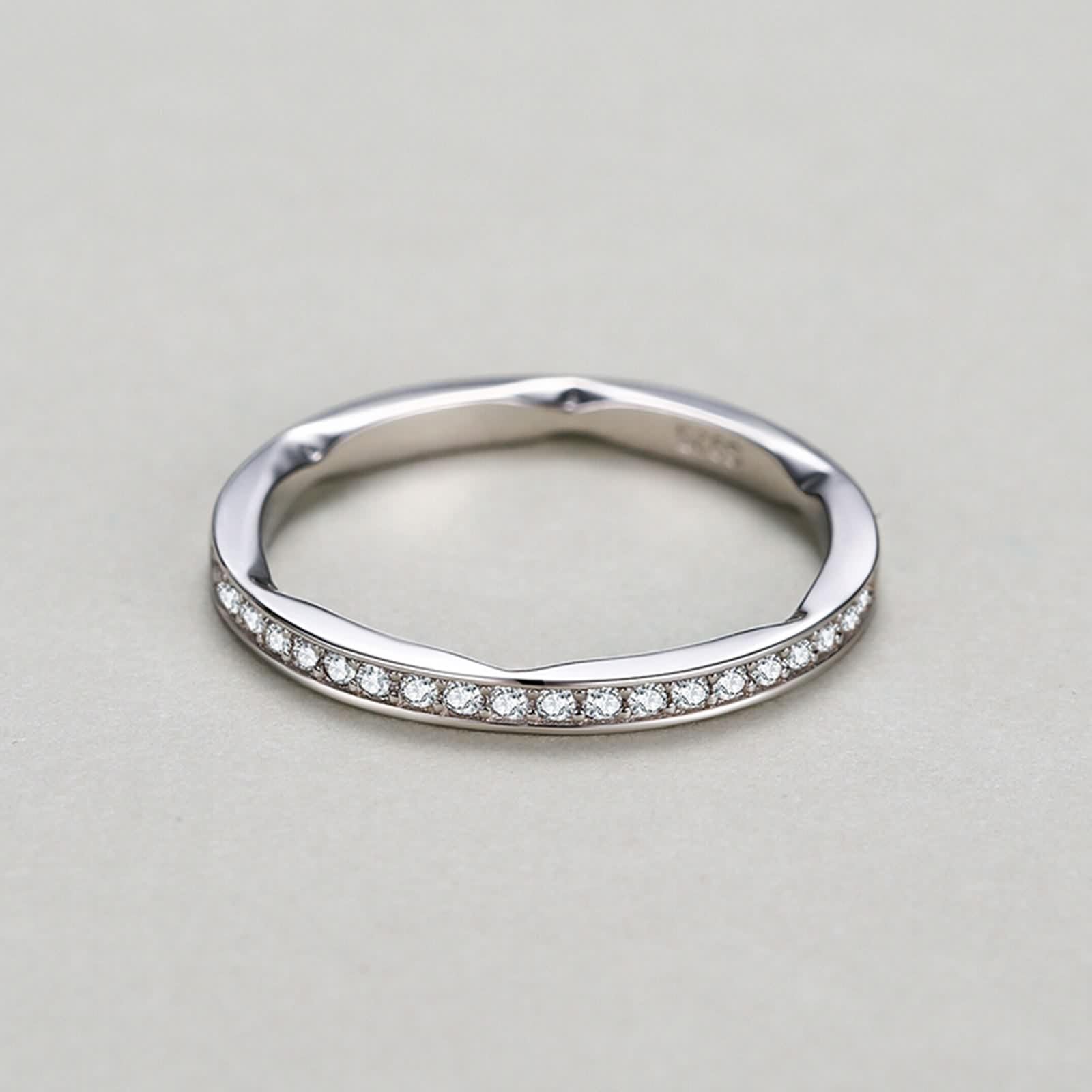 Silber Ring mit Stein, Verlobungsring Damen 925 Sterling Silber Weiß Runde Form Zirkonia Halbe Ewigkeit