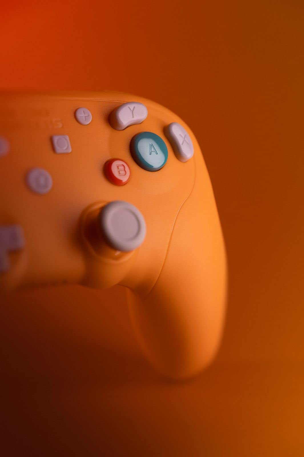 Retro Fighters BattlerGC Wireless 2.4G Controller Orange - Gamecube, Game Boy Player, Switch & PC Compatible