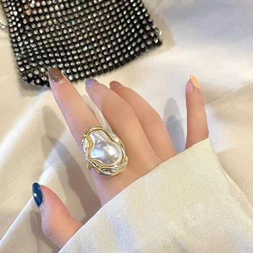 Irregular Pearl Statement Ring for Women Gold Baroque Pearl Ring Trendy Geometrical Statement Ring Fashion Wedding Jewelry2