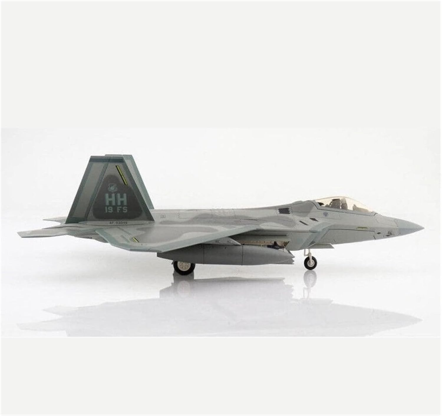 1 72 for F22 Fighter Classic Simulation Metal Alloy Die Cast Scale Airplane Model Ornaments Display Hobby Playgame Kit