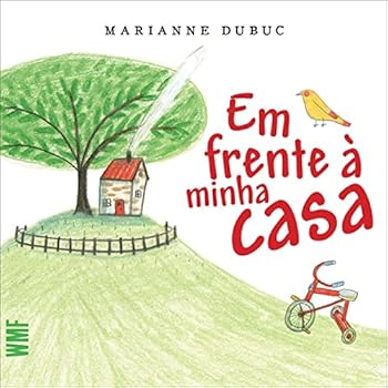 Paperback Em frente à minha casa Book