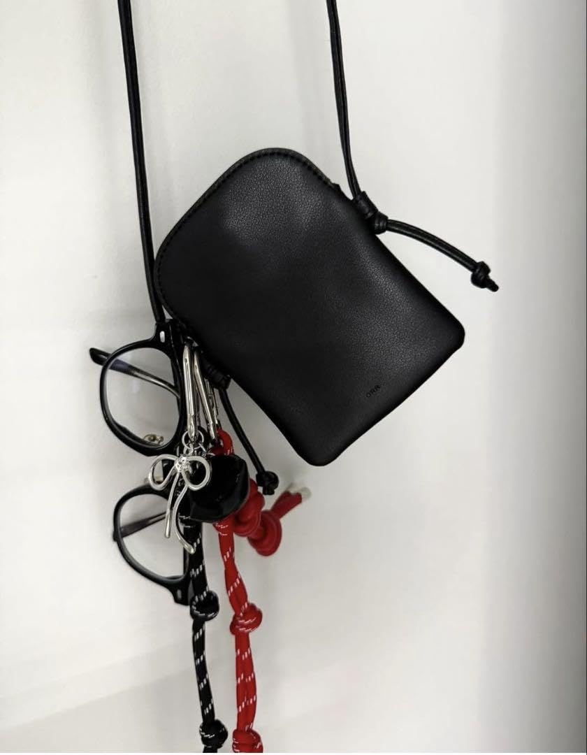 Amazon.co.jp: ORR （オル）韓国 ノベルティ レザーミニバッグ