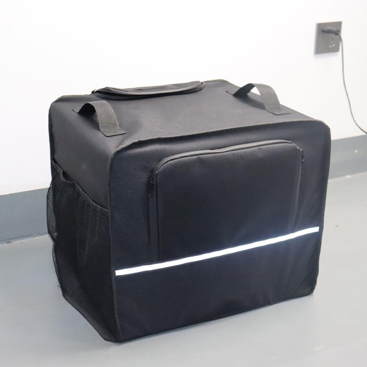 Gadpiparty Cubierta para Generador Protector para Generador Solar Portátil, 600d Pvc Negro, para Exterior, Protección contra Intemperie, Manchas, Hojas y Excrementos de Aves, Bolsillos