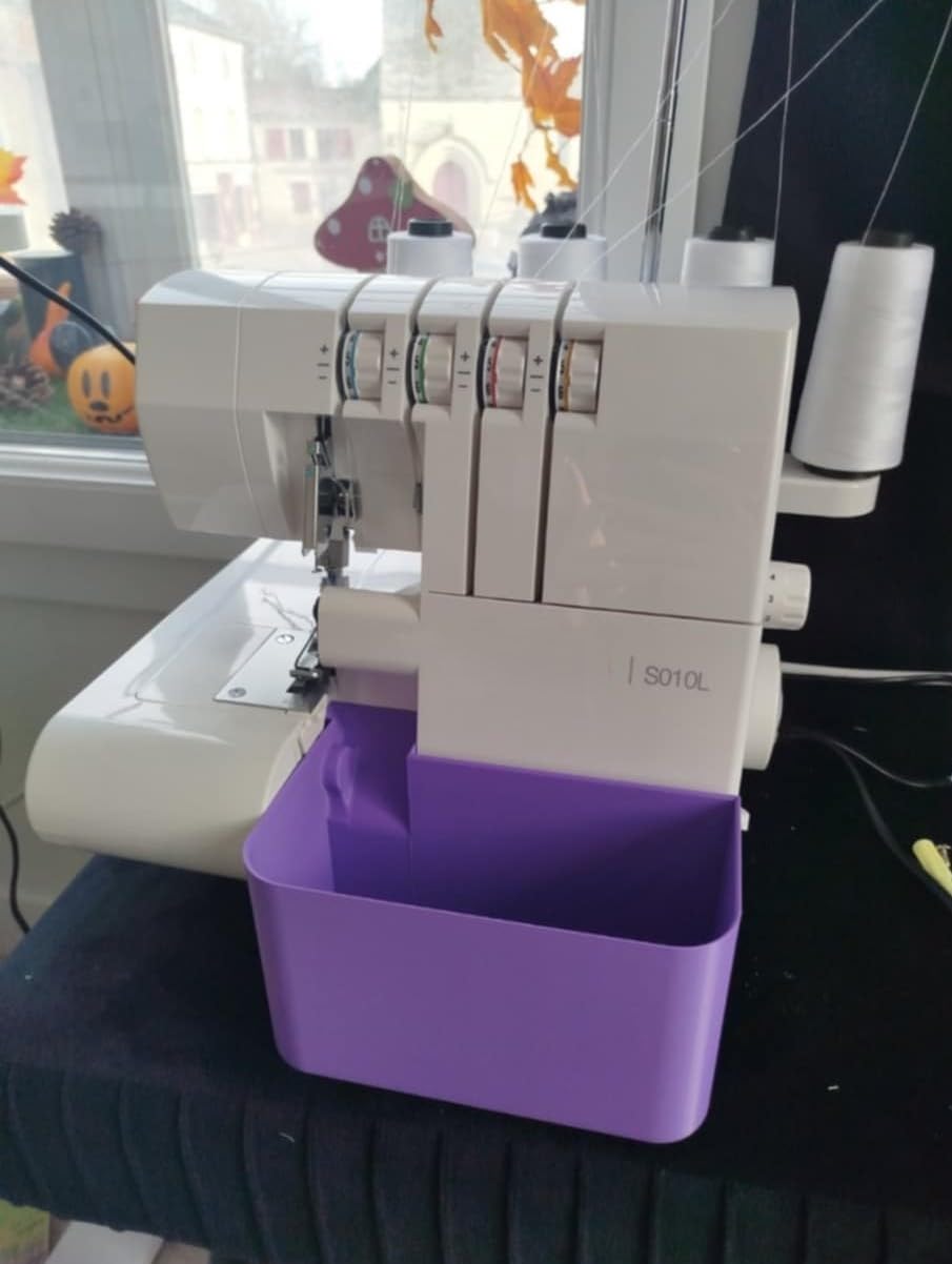 SEYLAB | Bac à Déchets pour Surjeteuse, Compatible SINGER 14SH644 / 14SH654 / 14SH755 / S01 0L, Imprimé en 3D en France Bac Surjeteuse Bac à Surjeteuse (Blanc