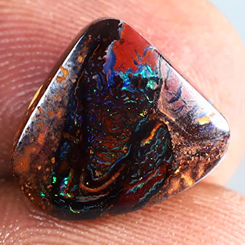 Opale rocheuse d'Australie unique de 7,48 ct pour haute joaillerie
