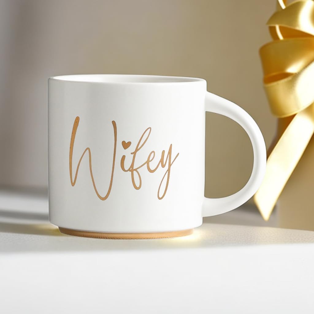 COLLECTIVE HOME - Couples Coffee Mug, Golden Hubby/Wifey Ceramic Coffee Mug, 15 Oz Coffee Cup, Husband And Wife Engagement Present (Wifey)