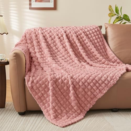 Image of BEDELITE 3D Checked Dusty Pink Fleece Throw Blanket for Couch, 50x60 Inches