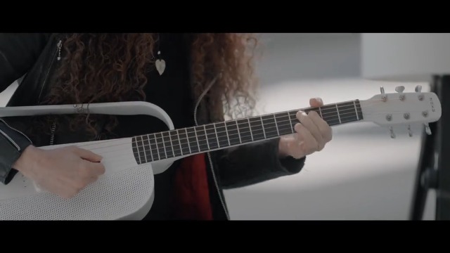 Enya NEXG 2N クラシックギター ENYA NEXG 2N: Smart Classical Nylon Guitar with Looper