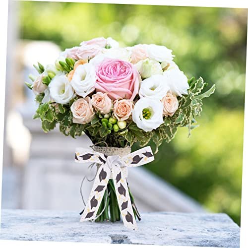 Ruban de graduation satin pour reussir vos decorations de fetes