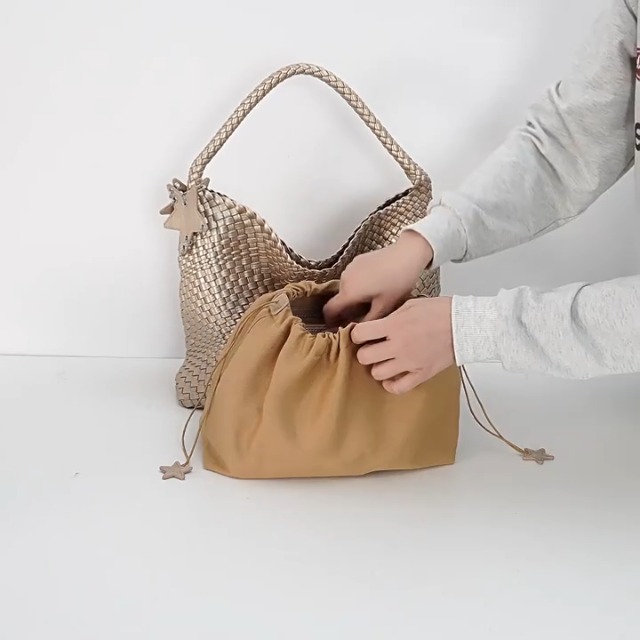 Bolso Tote tejido para mujer con asas de hombro miniatura 7