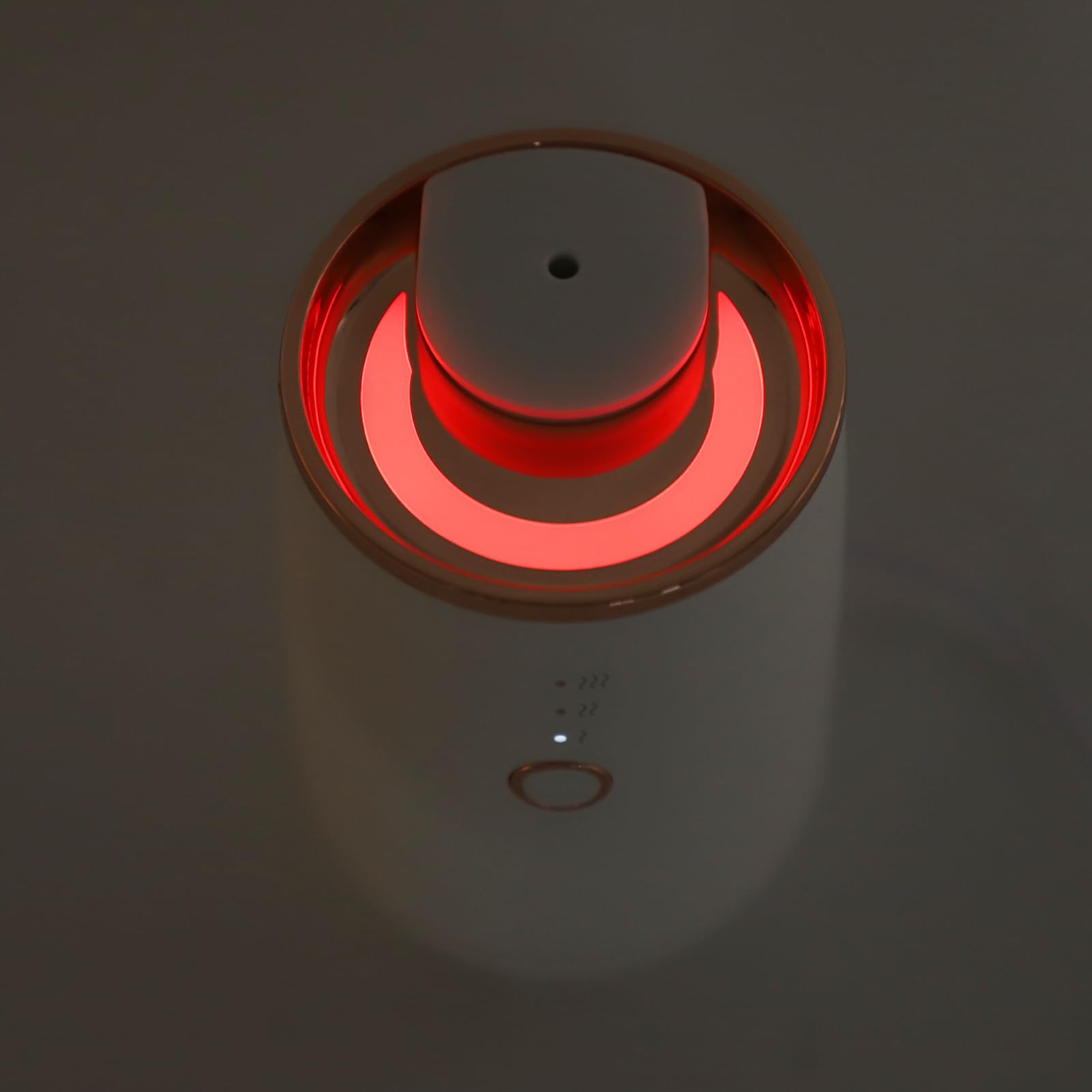 Car Dyfuzor bezwodne zapach nawilżacze USB Przenośne montowany samochód montowany w samochodach Wszechstronny biurko olejku eteryczne powietrze świeżo do domu na biurko (White)