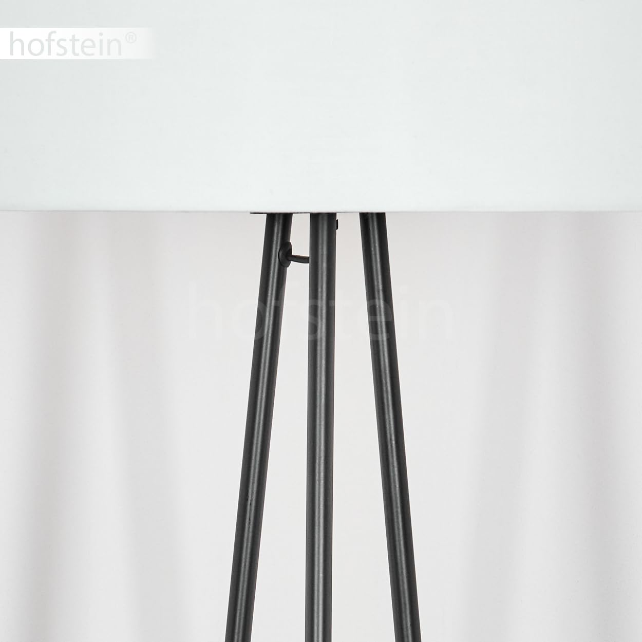 Stehleuchte Bassagoda, Stehlampe aus Metall/Stoff in Schwarz/Weiß, Leuchte im modernen Design mit rundem Schirm (Ø 40 cm) u. Fußschalter, Höhe 152 cm, 1 x E27, ohne Leuchtmittel