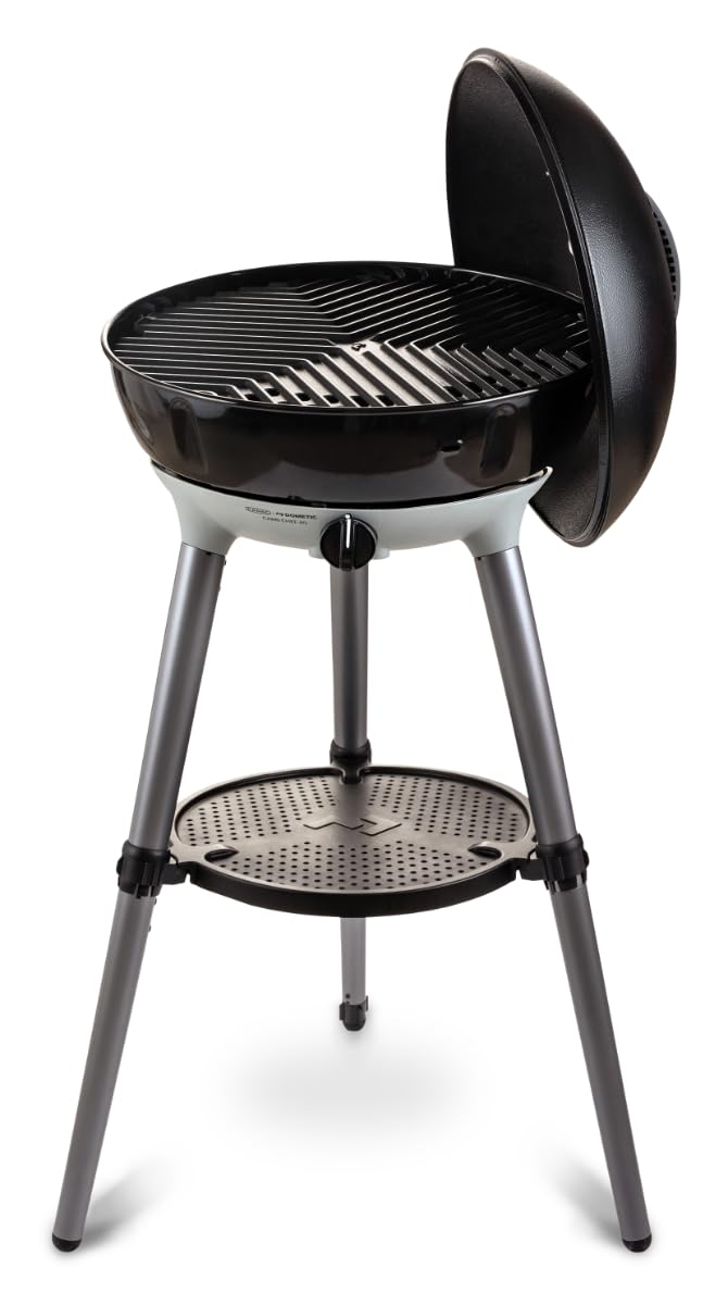 CADAC- Carri Chef 40 Gasgrill – 60 x 60 x 86 cm - Mobiler Campinggrill mit Grill2Braai-Platte, Panhouder, Paellapfanne & Deckelthermometer - Inkl. Tragetasche - 50mBar - Stahl & Kunststoff