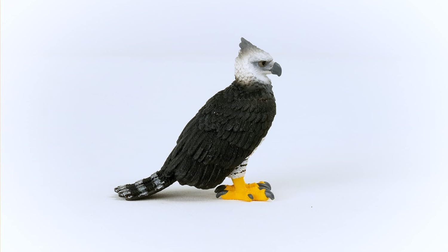 Schleich Wild Life Realistic Harpy Eagle Figurine - Authentic and Highly Detailed Rainforest Jungle Animal Toy, Durable for Education and Fun Play, Perfect for Boys and Girls, Ages 3+