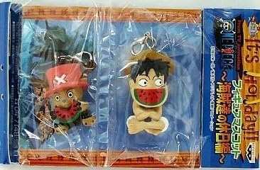 Amazon コンビニ愛テム ワンピース フィギュアマスコット 海賊達の休日編 ルフィ チョッパー スイカ 単品 プライズ アニメ 萌えグッズ 通販