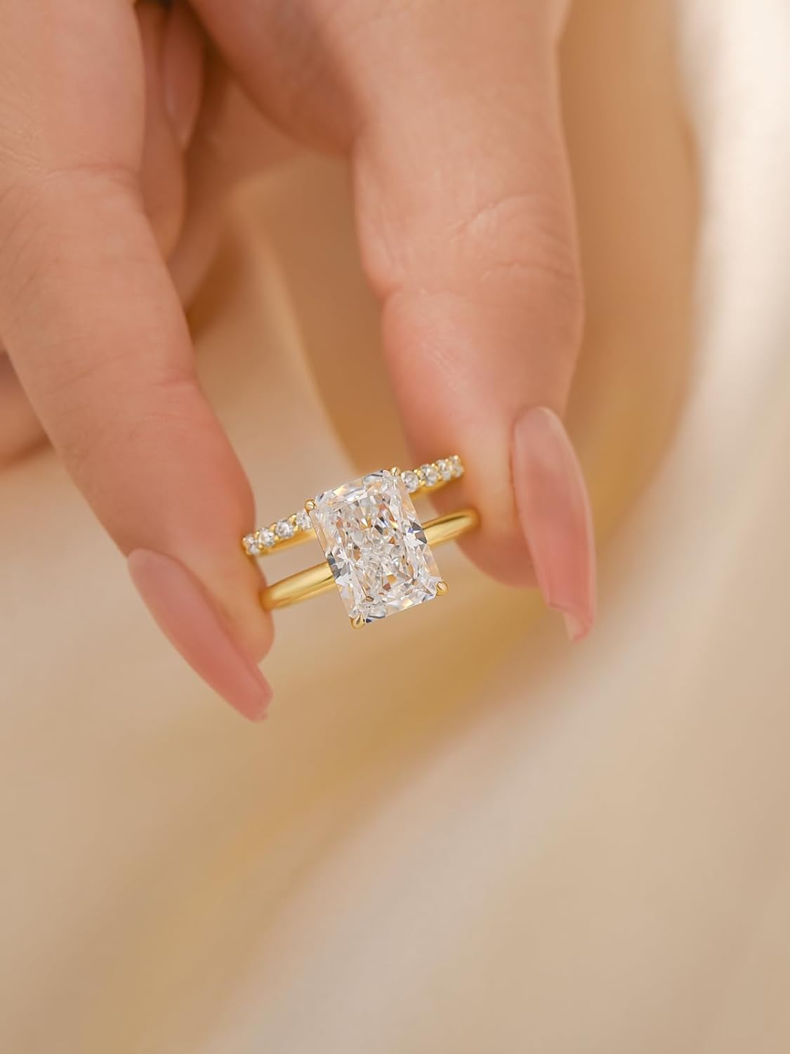 4.5CT Radiant Cut Engagement Ring Set for Women, S925 Silver 2-Piece 5A Cubic Zirconia Bridal Wedding Ring Set