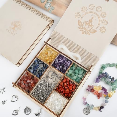 ARTREE Edelstein Perlen Set für Armbänder mit Holzbox – 7 Chakren Naturstein Chips, Schmuck Bastelset mit Anhängern & Gummiband, Armband selber machen DIY Set