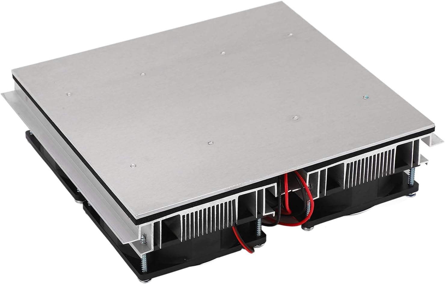 Semiconductor Refrigeration Cooler Efficiently Cools Industrial Equipment