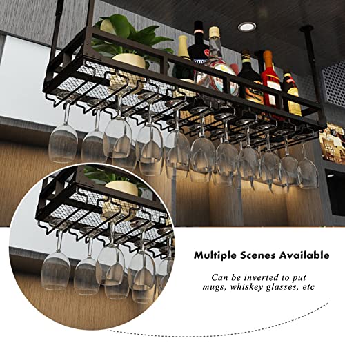 Étagère décorative de plafond pour ranger vos verres à vin sans encombrer la cuisine