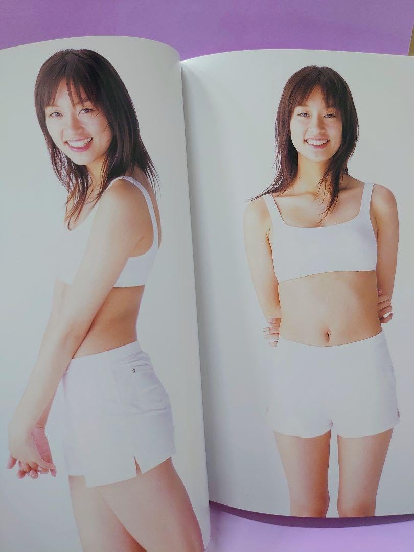 Amazon.co.jp: 直筆サイン入り AB 水川あさみ写真集 : おもちゃ