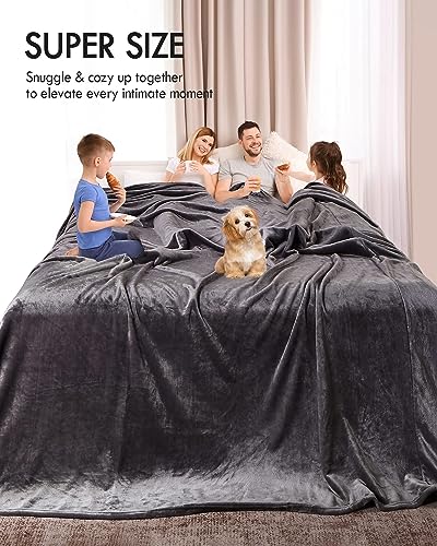 Kaisa Large Blanket & Sherpa Weighted Blanket