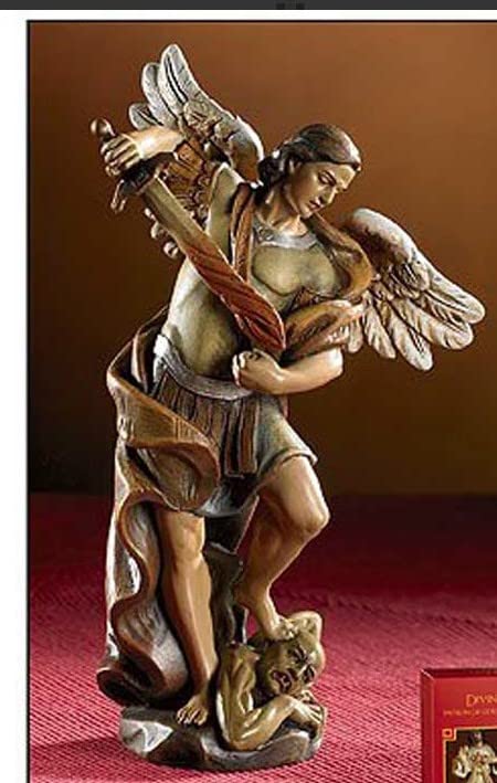 Figura Decorativa San Miguel de 4 Pulgadas