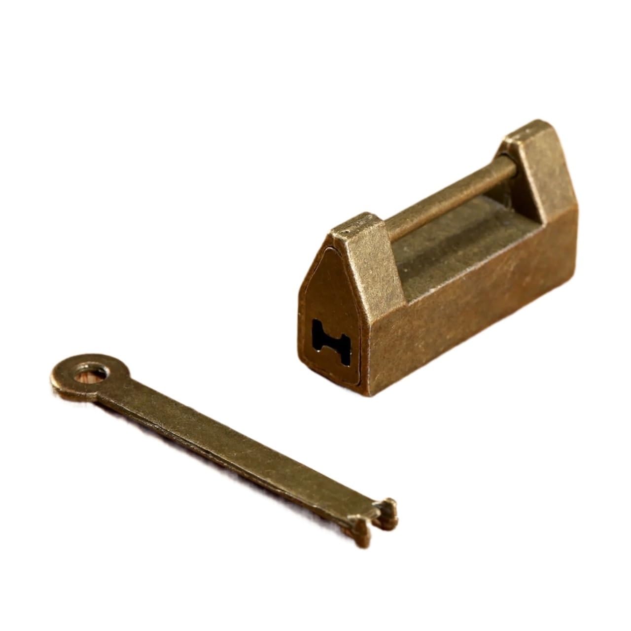 Antique Brass Lock Key Iron Vintage Jewelry Wooden Box Retro Padlock Suitcase Drawer Cabinet Hardware for Cabinets